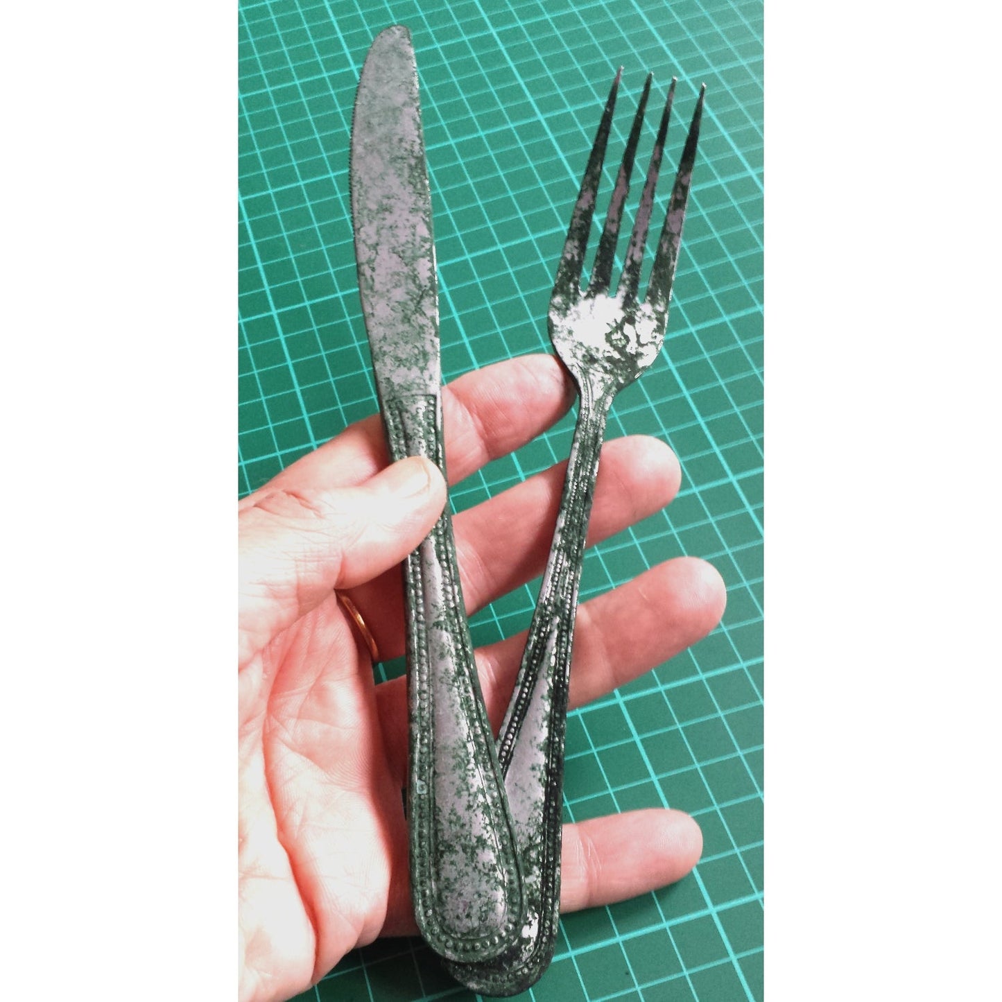 Dirty Down Water Soluble Paint – Verdigris Green Shade